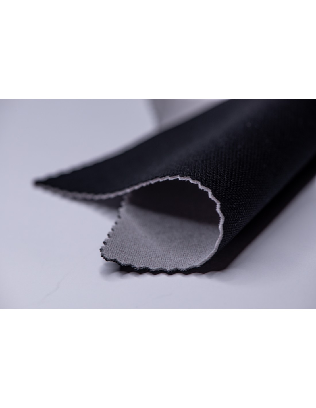Claves para tapizar tu coche - Los tejidos más resistentes